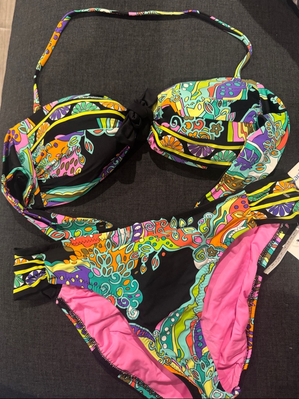 Colorful Paisley Print Bikini Set with Pink Lining